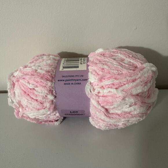 Palette Collection Baby Yarn Powder Puff Pink White Polyester 109 Yards - Picture 5 of 8